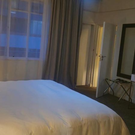 Ascot Hotel Johannesburg Zewnętrze zdjęcie